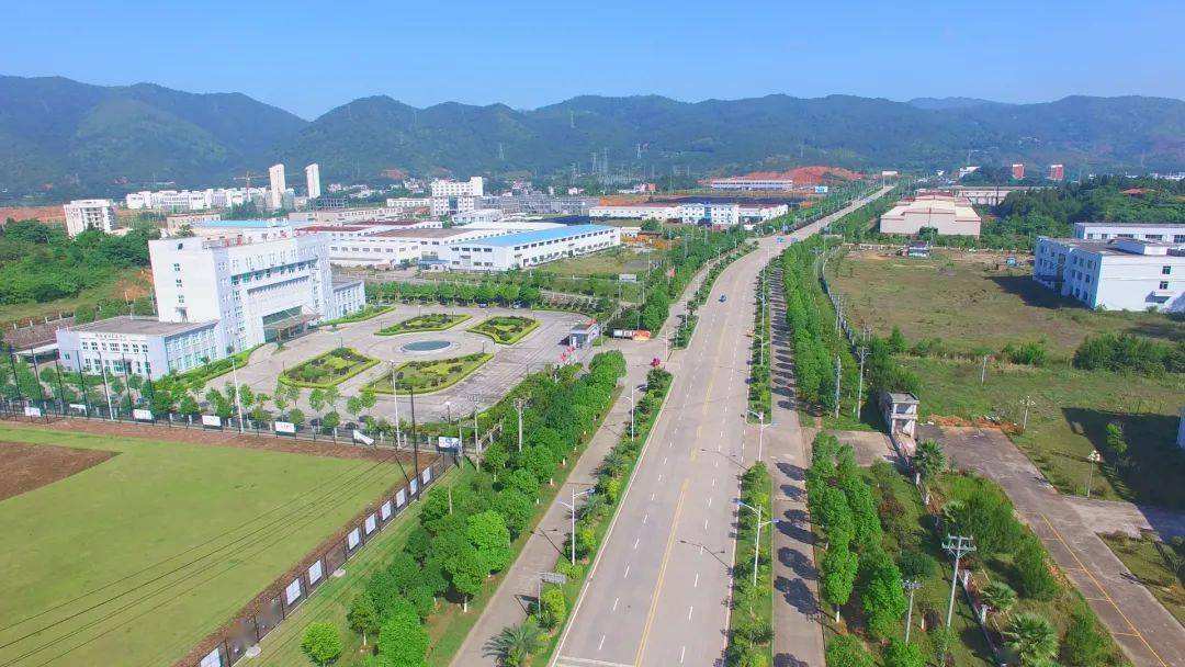 福建省连城县泓源投资建设智慧停车场项目